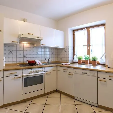 Haus Sprenzel - Jakob * Garmisch-Partenkirchen
